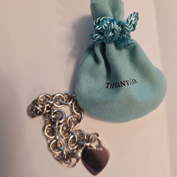 Tiffany & Co Engravable Blank Heart Tag Charm Bracelet in Sterling Silver 8.25" - Picture 2 of 4